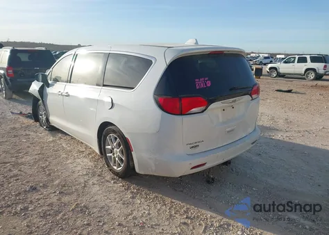 2018 Chrysler Pacifica Lx z USA, uszkodzony, nr VIN 2C4RC1CG2JR113176